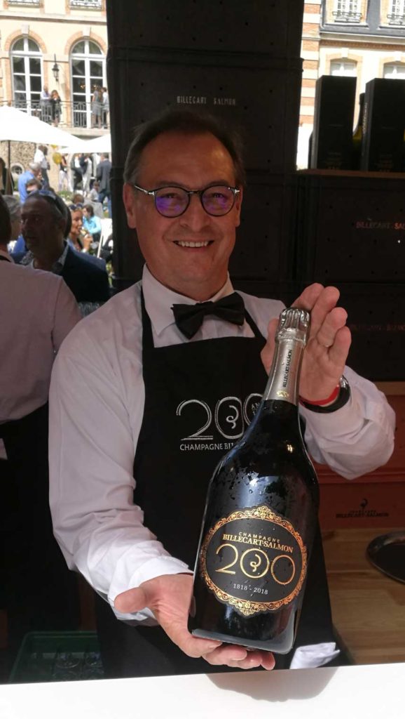 Champagne Billecart-Salmon 200 bottle